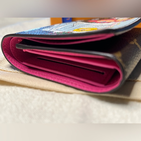 Louis Vuitton Christmas Animation 2022 Victorine Wallet - Fuchsia/Pink - Picture 6 of 11